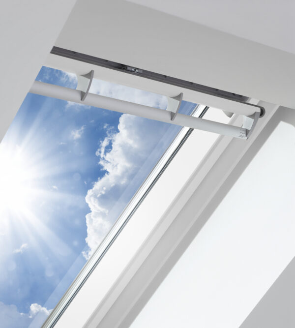 Velux certified roof window fitting, replacements and repairs across Surrey. Based in Ashtead. 20 years experience and reputation.